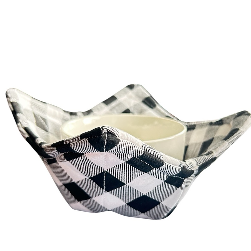 Hand Crafted Black and White Buffalo Plaid Microwave Small Bowl Cozy 100% Cotton - Picture 5 of 9